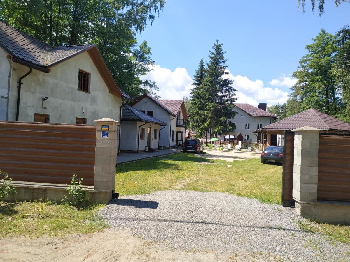 Svitiaz Griada Villa Shatsk Exterior photo